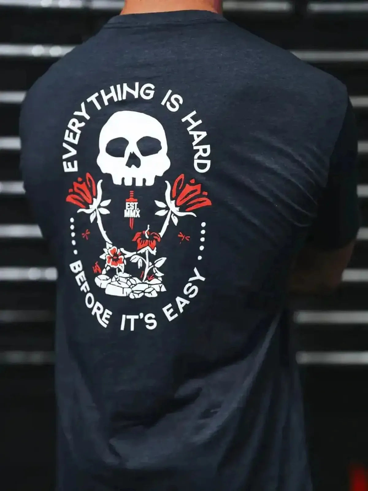 2POOD Everything Is Hard T-Shirt Schwarz kaufen bei HighPowered.ch