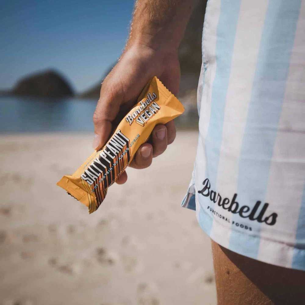 Achetez les barres protéinées végétaliennes Barebells Salty Peanut (55 g) sur HighPowered.ch
