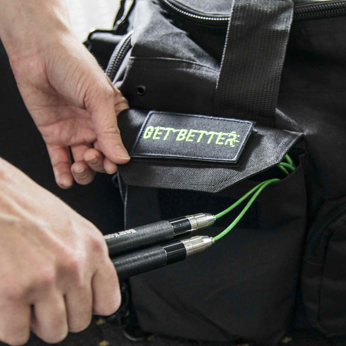 Acquista la corda per saltare Bear KompleX Hummer Speed Jump Rope (nera) su HighPowered.ch