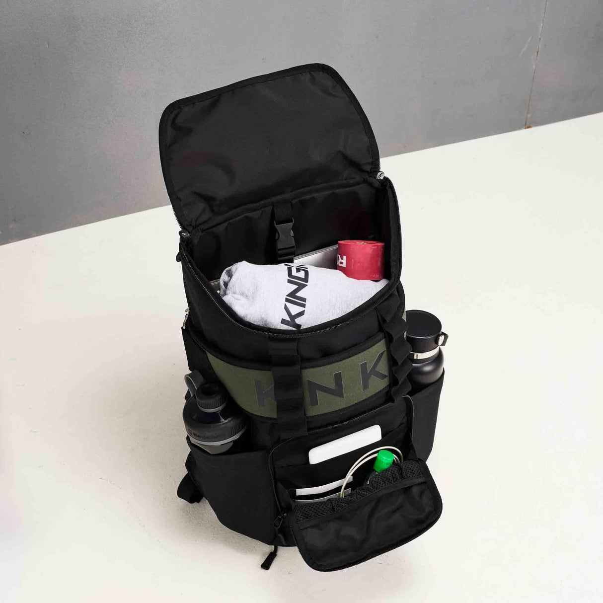 Buy the King Kong Bags King Kong CORE Backpack (Black, 25L) at HighPowered.ch