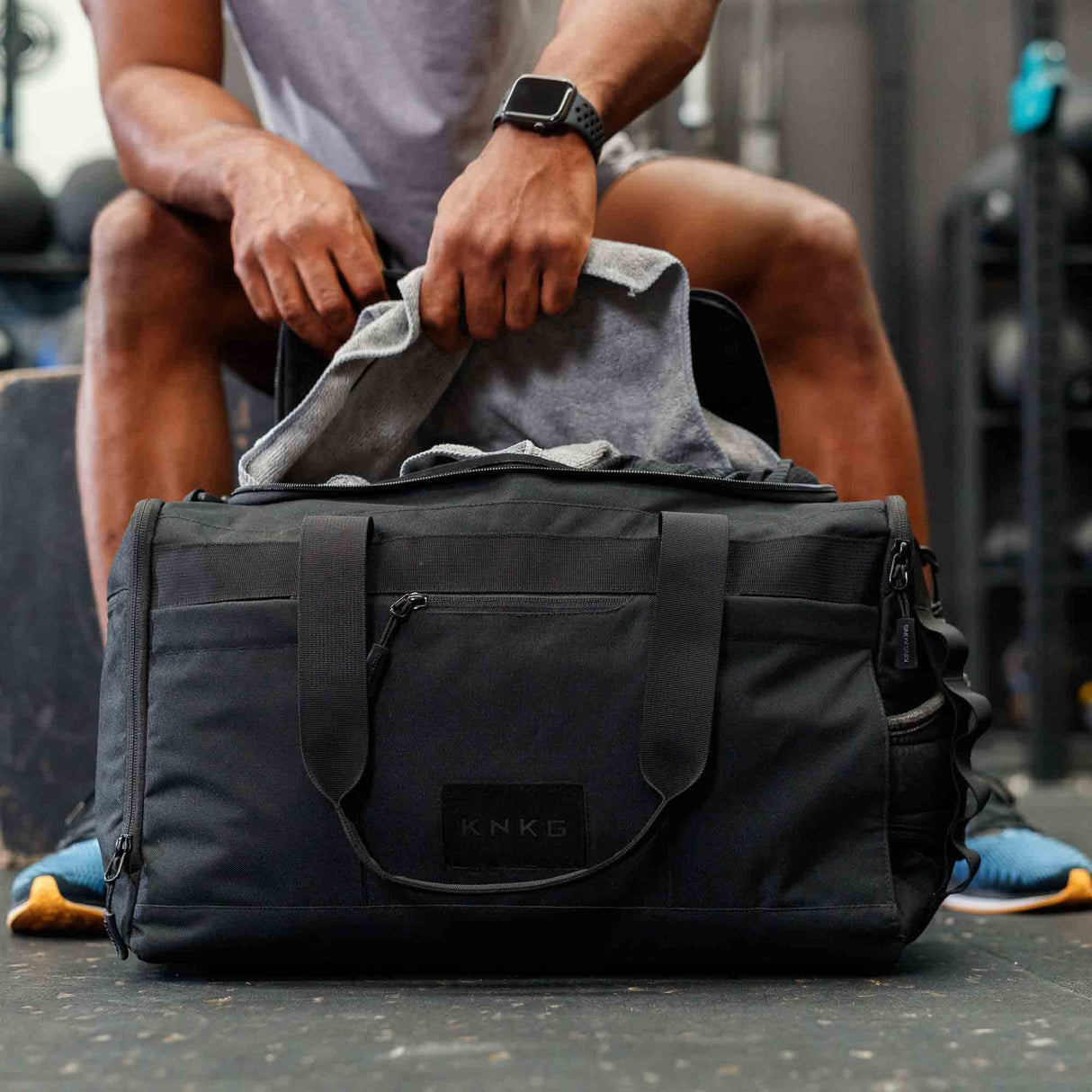 Buy the King Kong Bags King Kong CORE35 Duffel Bag (35L) in Black at HighPowered.ch