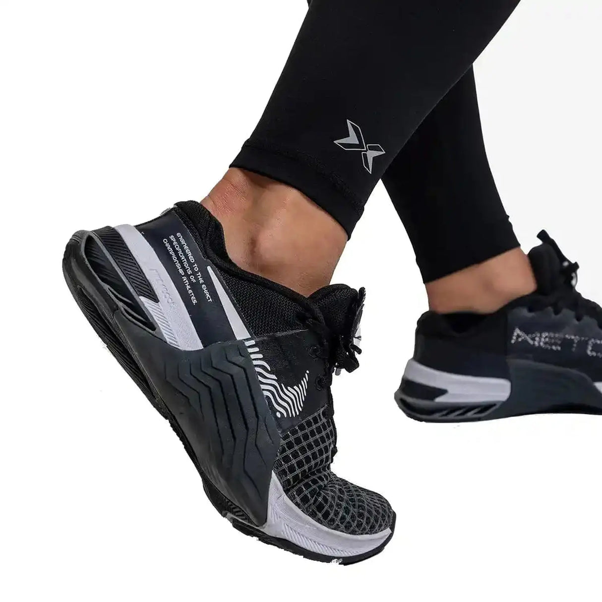 Acquista i leggings sportivi da donna PicSil (Core 2024) neri su HighPowered.ch