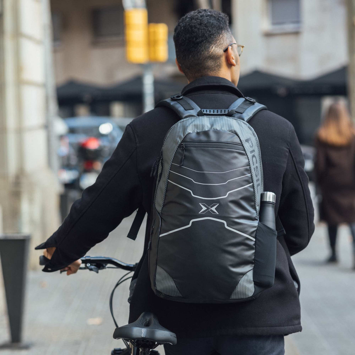 PicSil Urban Backpack (28L) Schwarz kaufen bei HighPowered.ch
