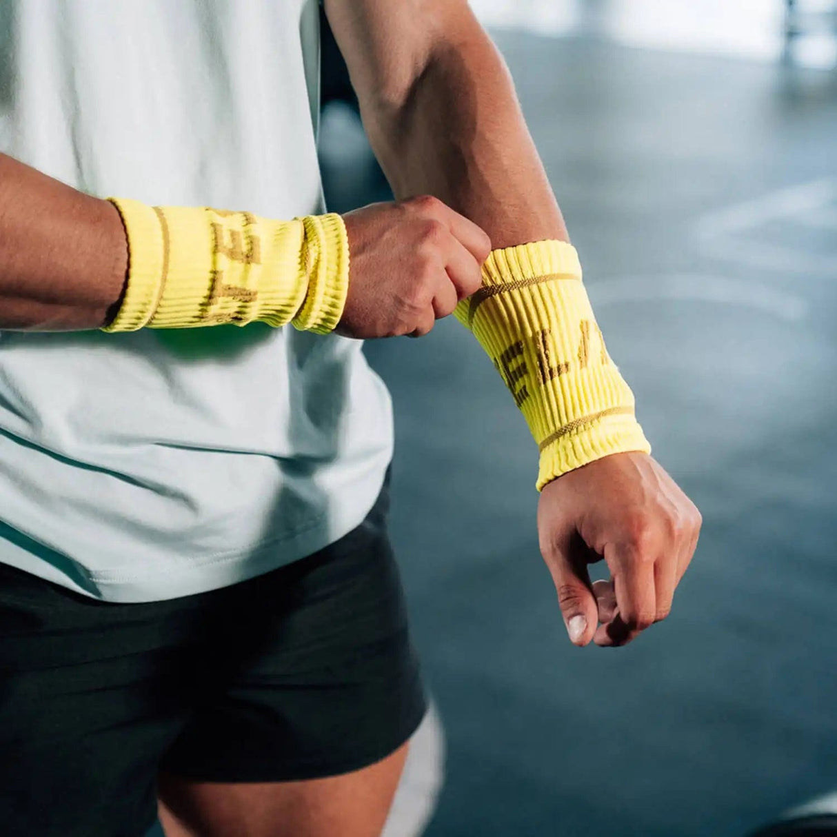 Acheter les bracelets Velites (bandes anti-transpiration) Neon, lot de 7, sur HighPowered.ch