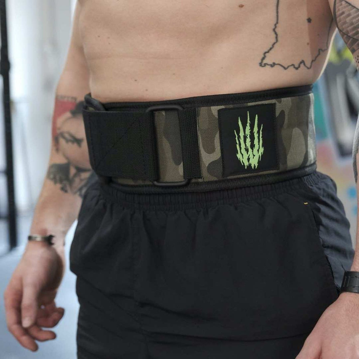 Bear KompleX Apex Gewichthebergürtel Camo kaufen bei HighPowered.ch