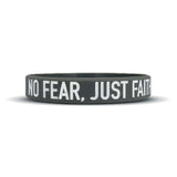 Elite Athletic Gear NO FEAR, JUST FAITH Wristband XL (9") kaufen bei HighPowered.ch