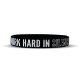 WORK HARD IN SILENCE Wristband kaufen -  Elite Athletic Gear Armbänder  - Fitness Onlineshop