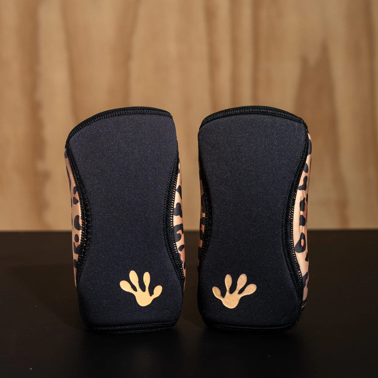 Frog Reversible Elbow Sleeves / Shorty Knee (Ellbogen- oder Kniebandagen Paar) kaufen -  Frog Grips Ellbogenbandagen  - Fitness Onlineshop