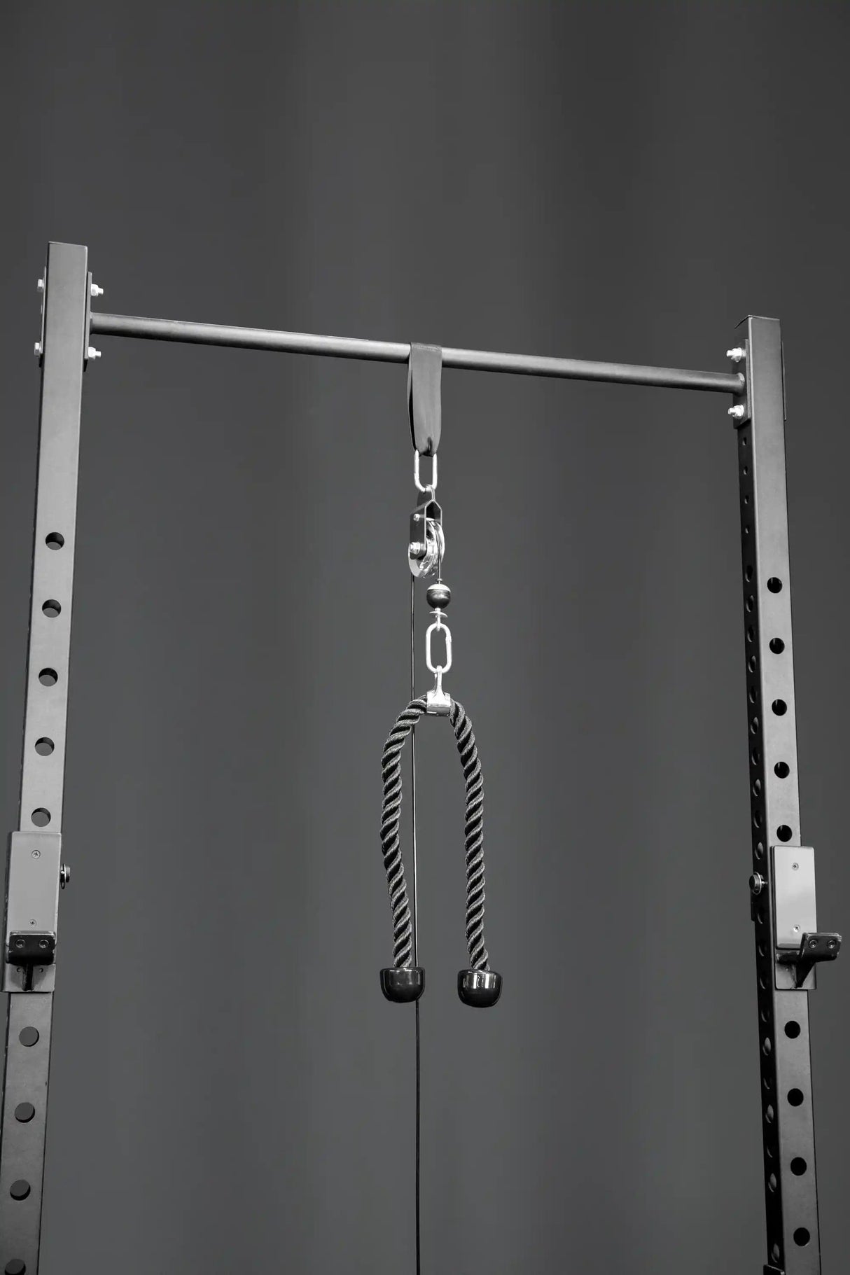 Kabelzugstation für Zuhause (Cable Pulley mit Scheibenhalter und Griffen) kaufen -  HighPowered Kabelzuggeräte  - Fitness Onlineshop