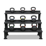 Acheter un ensemble de kettlebells Advanced avec revêtement en poudre (9 kettlebells de 6 à 32 kg) et support de rangement -  Ensembles de kettlebells HighPowered  - Boutique en ligne de fitness