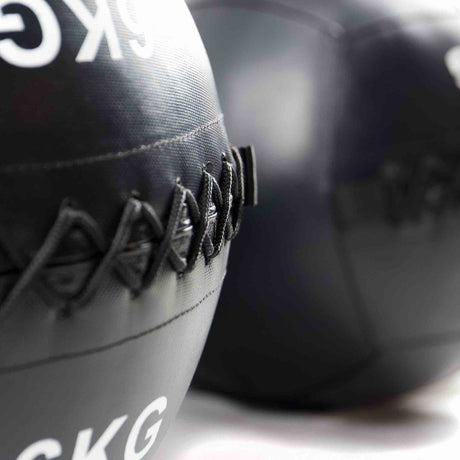 HighPowered Wallball (Medizinball) kaufen bei HighPowered.ch