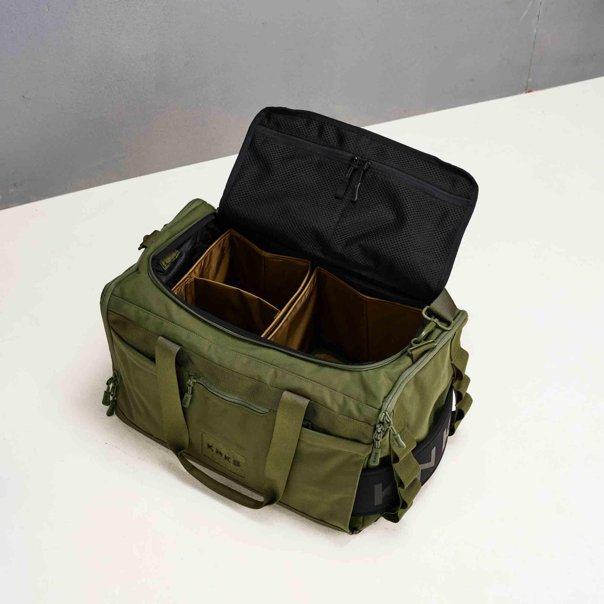 Buy the King Kong Bags King Kong CORE35 Duffle Bag (35L) in Green at HighPowered.ch