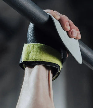Hawk Grips (No Chalk) kaufen -  PicSil Gymnastics Grips  - Fitness Onlineshop