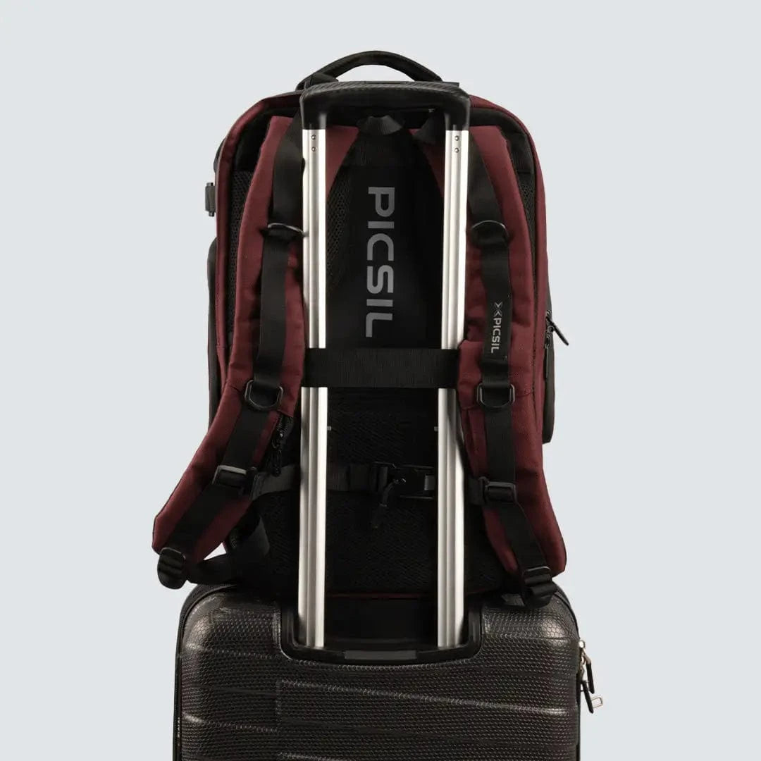 Maverick Tactical Backpack 40L (2. Generation) kaufen -  PicSil Rucksäcke  - Fitness Onlineshop