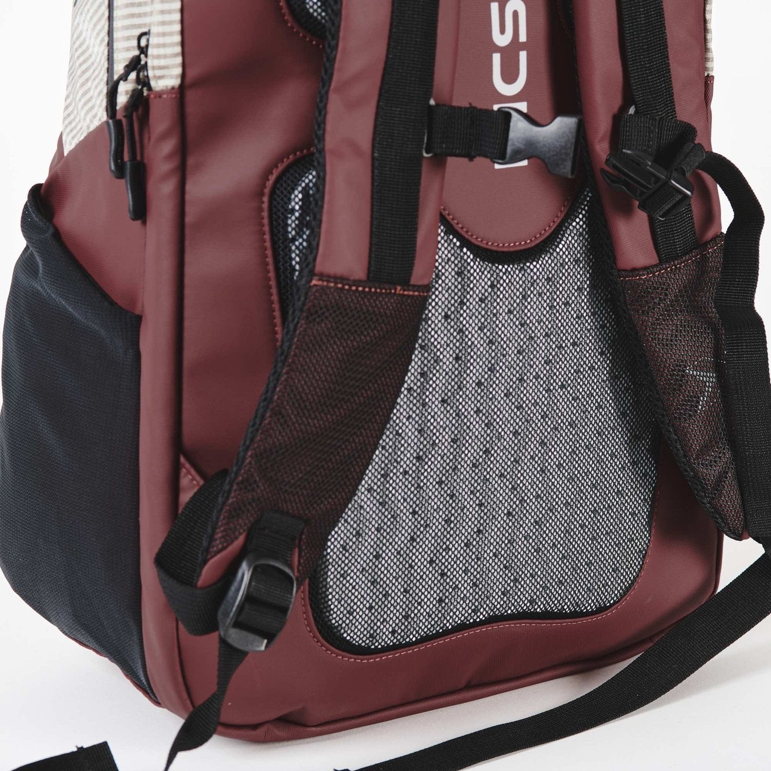 PicSil Urban Backpack (28L) Rot kaufen bei HighPowered.ch