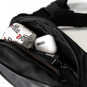 Strength Lifestyle Crossbody Black kaufen -  Poray Crossbody Bag  - Fitness Onlineshop
