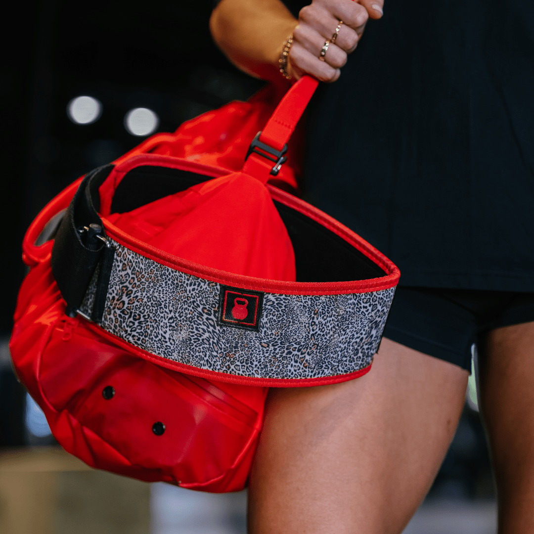 Hot Pursuit by Sydney Wells 4" Weightlifting Belt kaufen -  RK Industries Official Lifting Belts of USAW  - Fitness Onlineshop